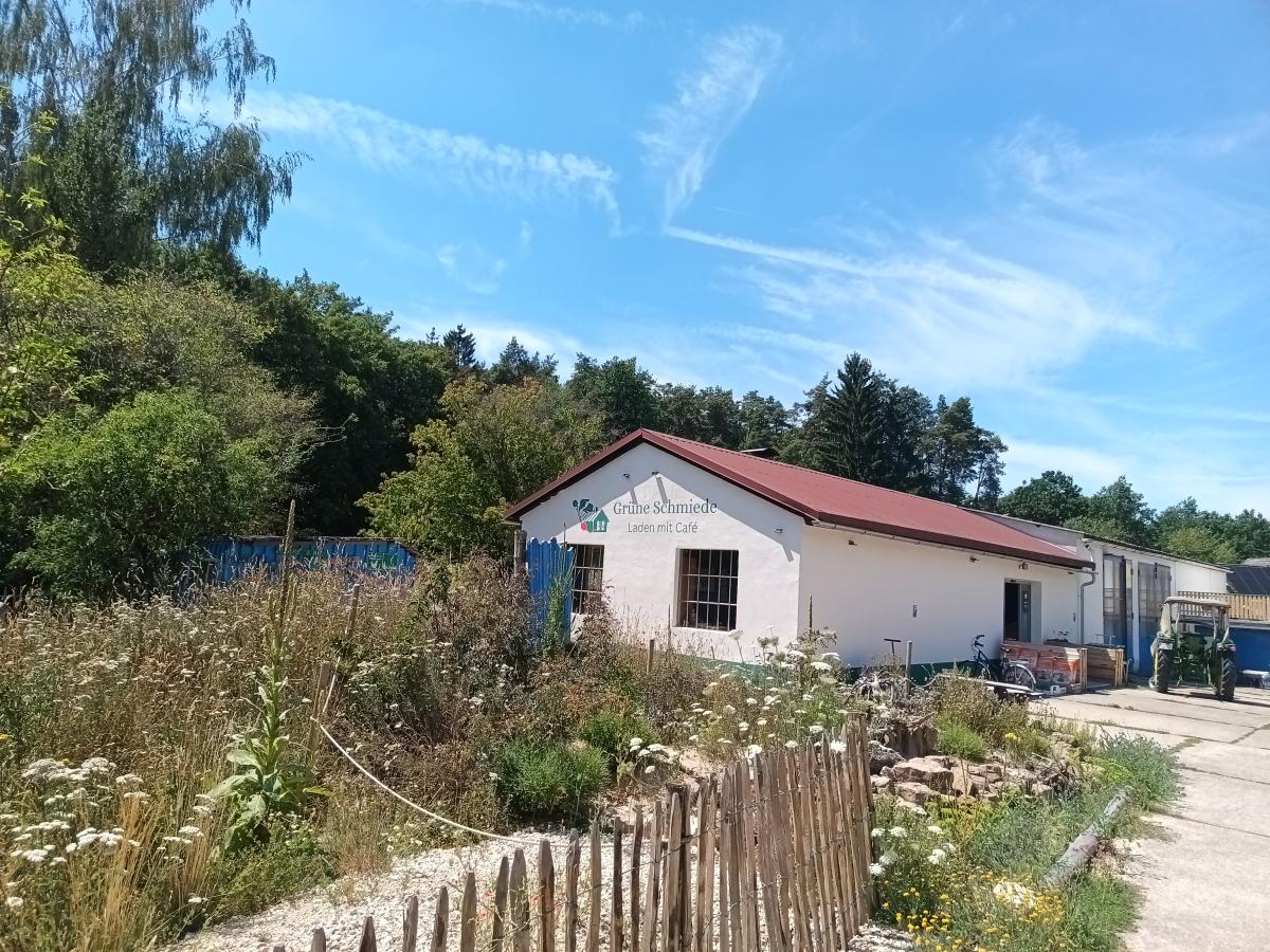 Außenanlage Grüne Schmiede