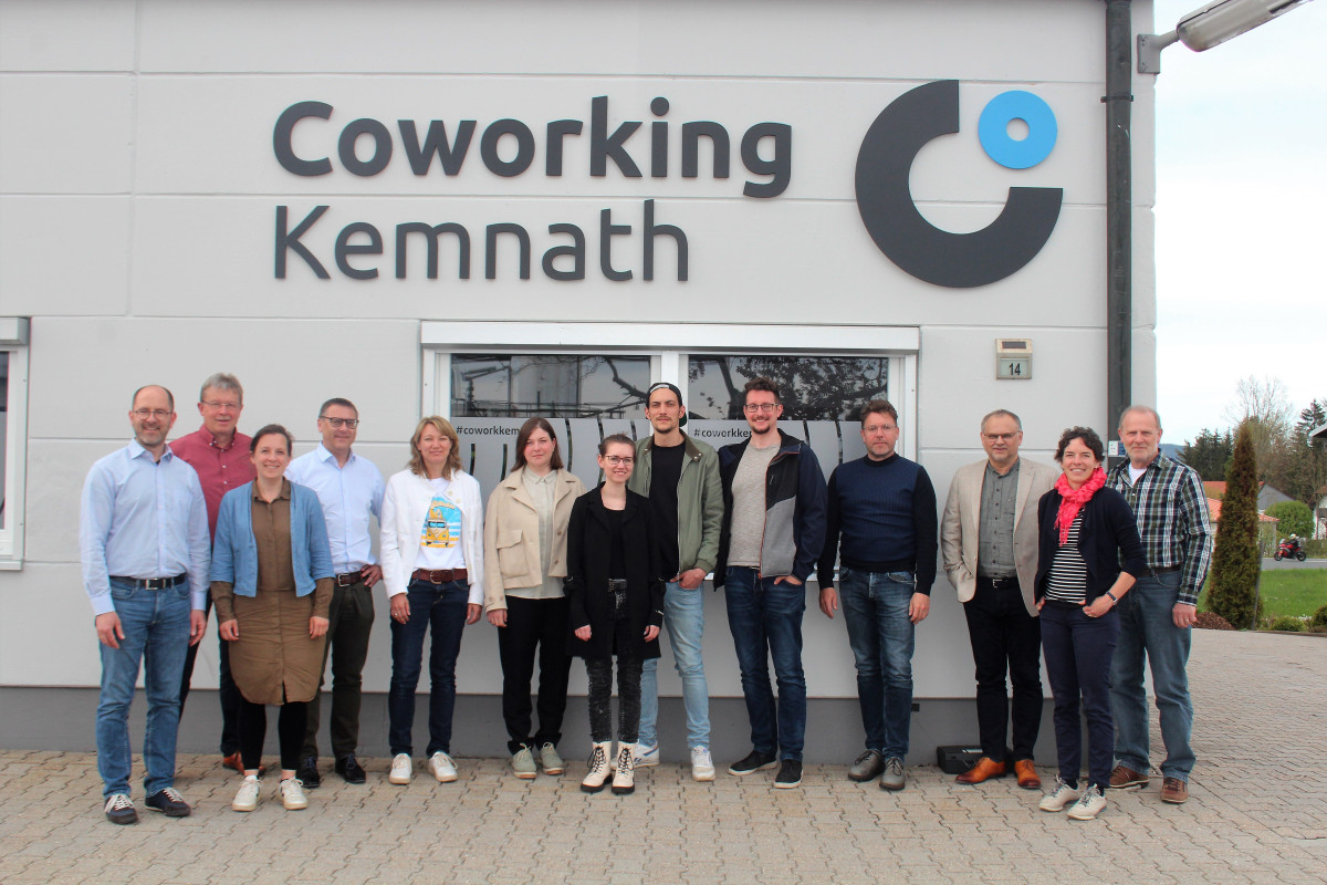 Das Lenkungsteamtreffen von HeimatEntwicklern und Amtsvertretern ging im Kemnather „Coworking Kemnath“ über die Bühne.