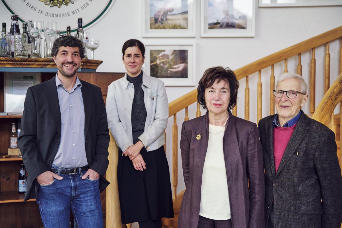 Die Familie hinter Riedenburger: Seit Generationen ist das nachhaltige Unternehmen in der Heimat verwurzelt.