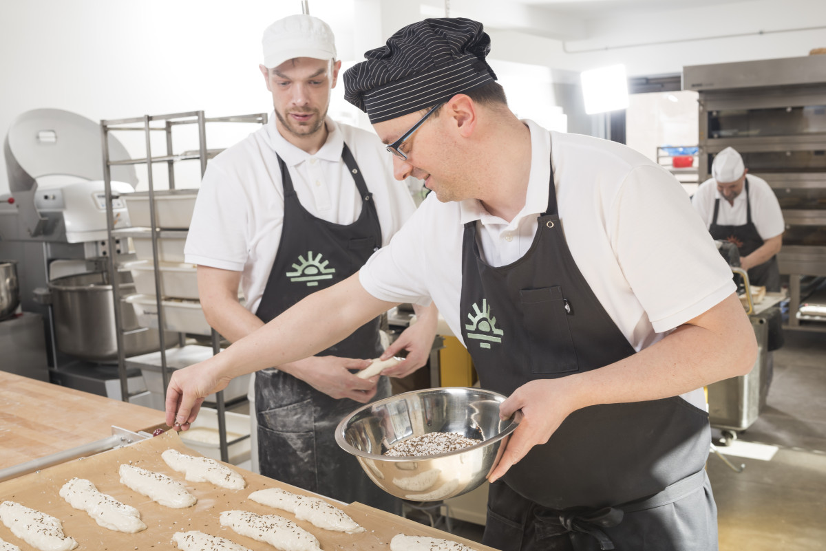 Cumpanum Augsburg backt mit regionalen Zutaten, Handwerksbäckerei als Zukunftsmodell