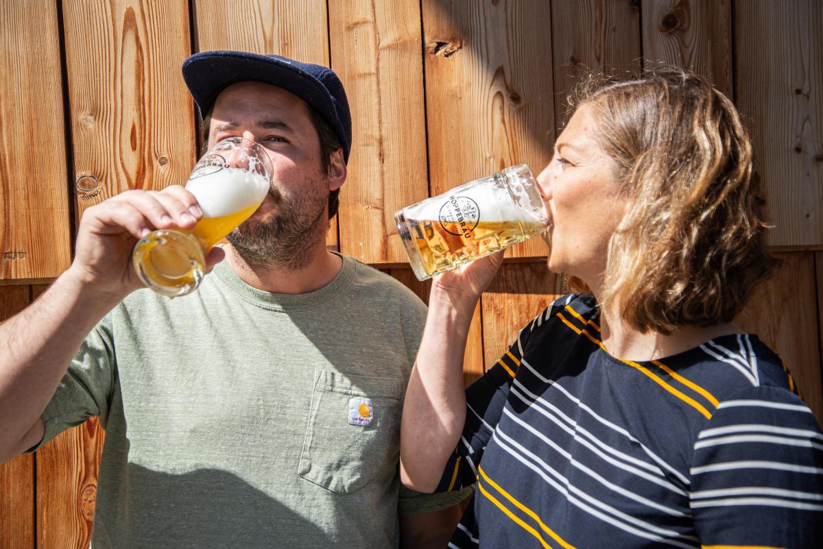 Biertrinken bei Hoppebräu