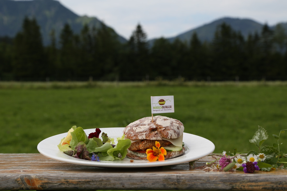MiaschBurger; Variante Mairhofer mit Vinschgerl